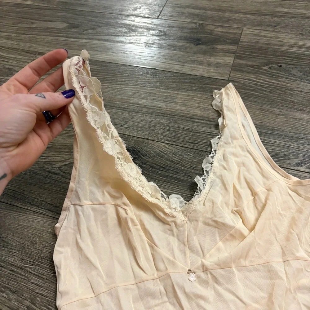70s European Vintage Schiesser Silky Lace Midi Slip Dress (Champagne/Cream) M